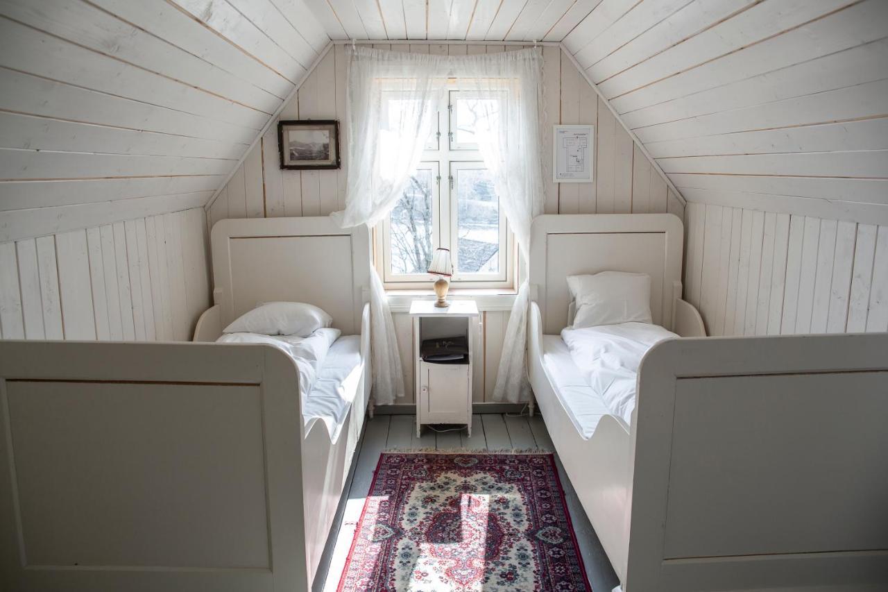 Skjerjehamn Hotel Anneland Екстериор снимка