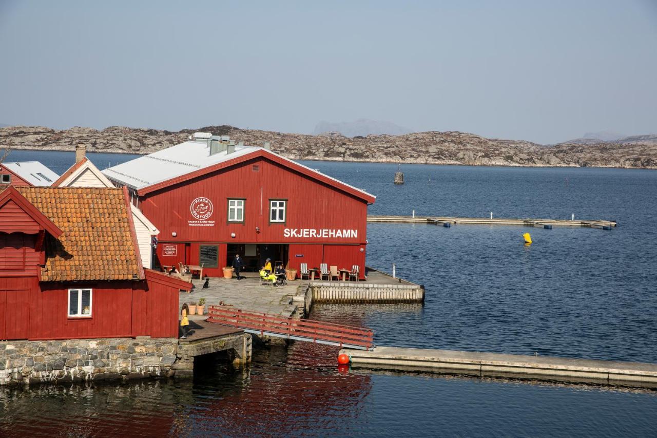 Skjerjehamn Hotel Anneland Екстериор снимка